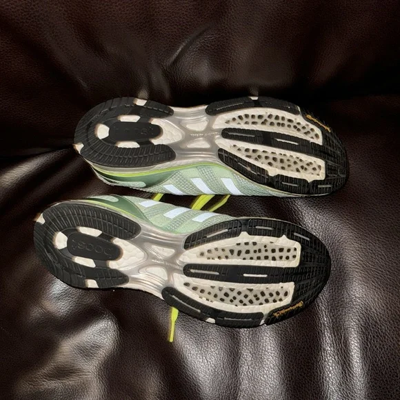 Adidas boost endless energy 9 1/2 mint green running shoes - Picture 4 of 4